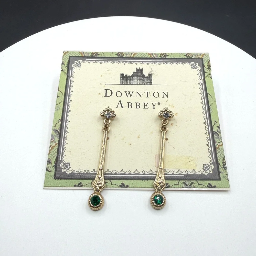 Downton Abbey Gold Tone Green Crystal Art Deco Drop Dangle Earrings Costume